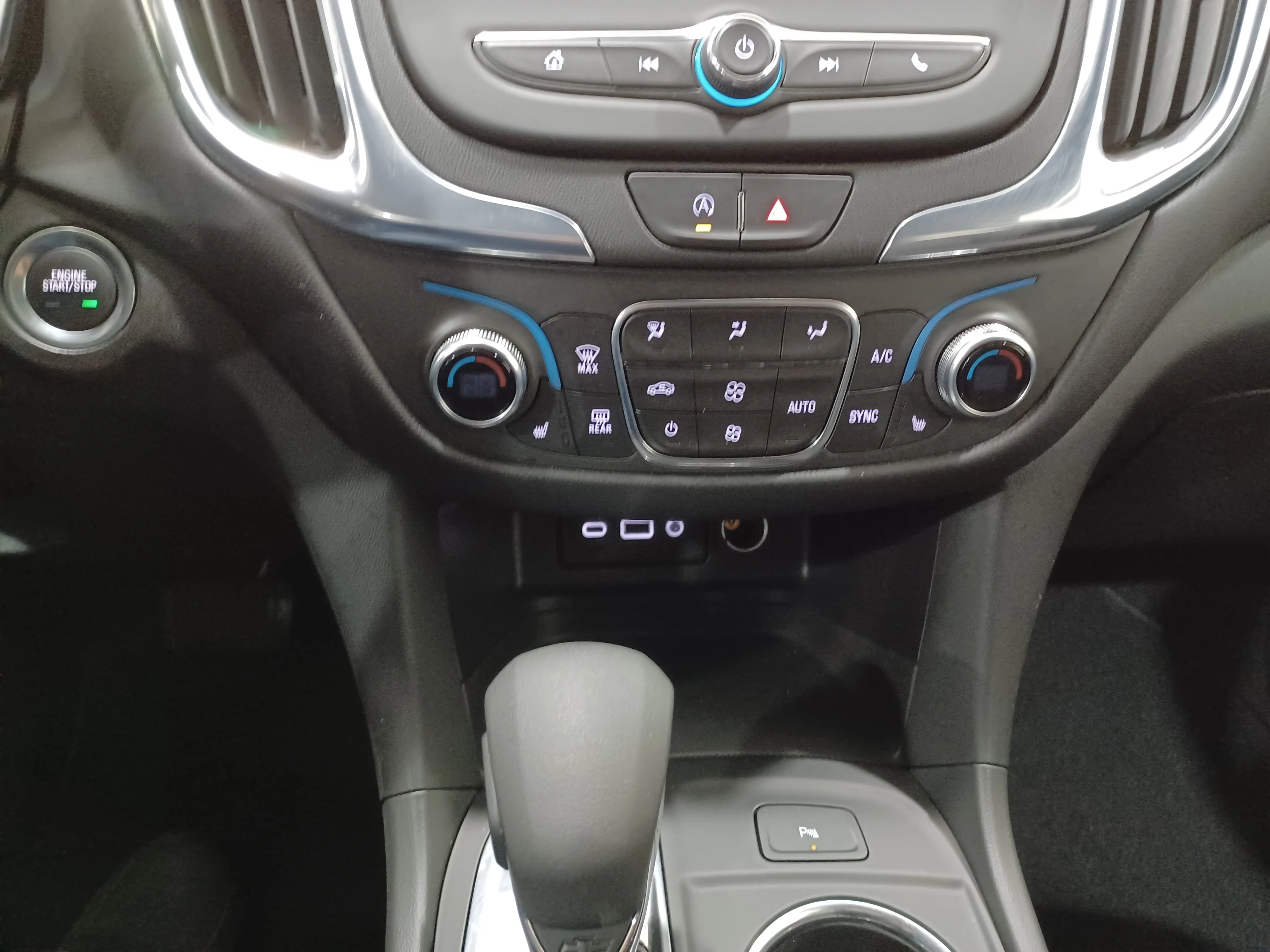 Certified Used 2022 Iridescent Pearl Tricoat Chevrolet LT AWD*Remote Start | Htd Seats | Blind Spot Detection | Park Assist image 16