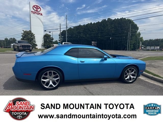 Used 2015 Dodge Challenger SXT with VIN 2C3CDZBG9FH913574 for sale in Albertville, AL