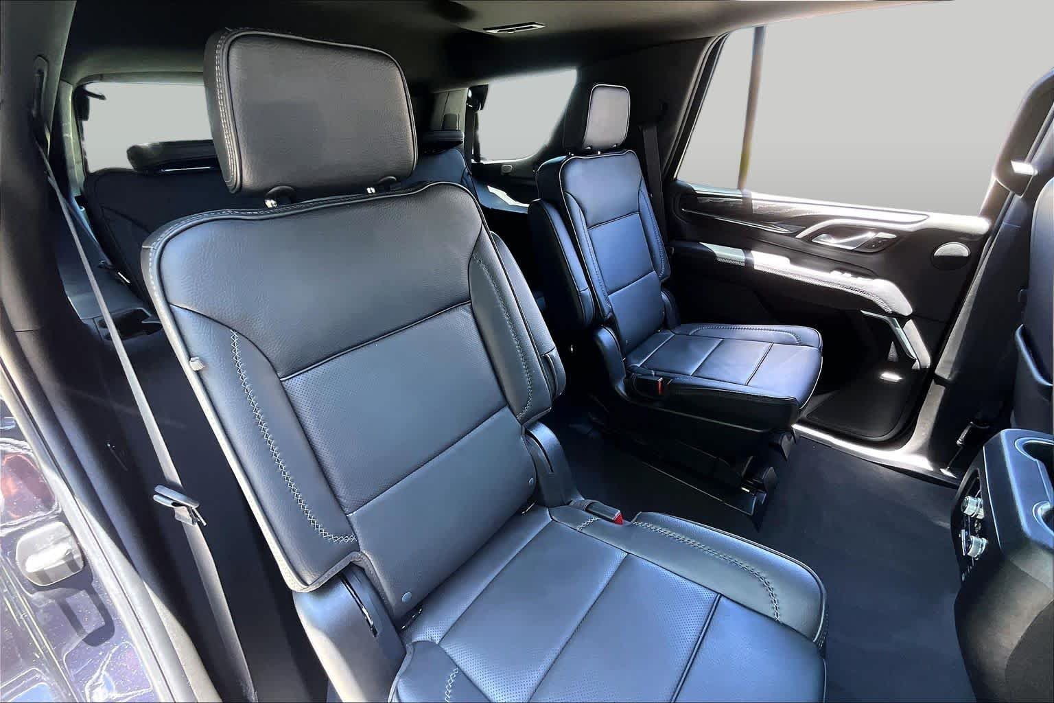 Used 2024 Titanium Rush Metallic GMC Denali image 18