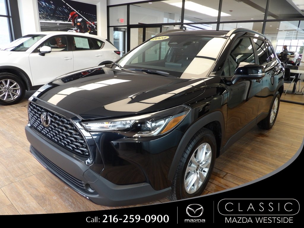 2025 Toyota Corolla Cross LE