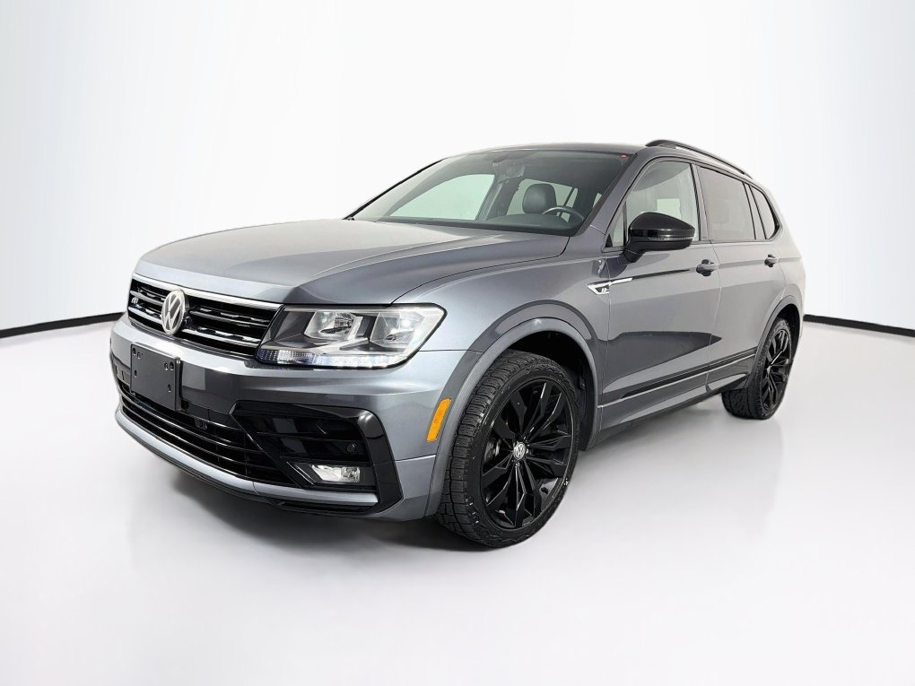 Used 2021  Volkswagen 2.0T SE R-Line Black image 3