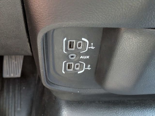 Used 2023 White Ram Tradesman image 19