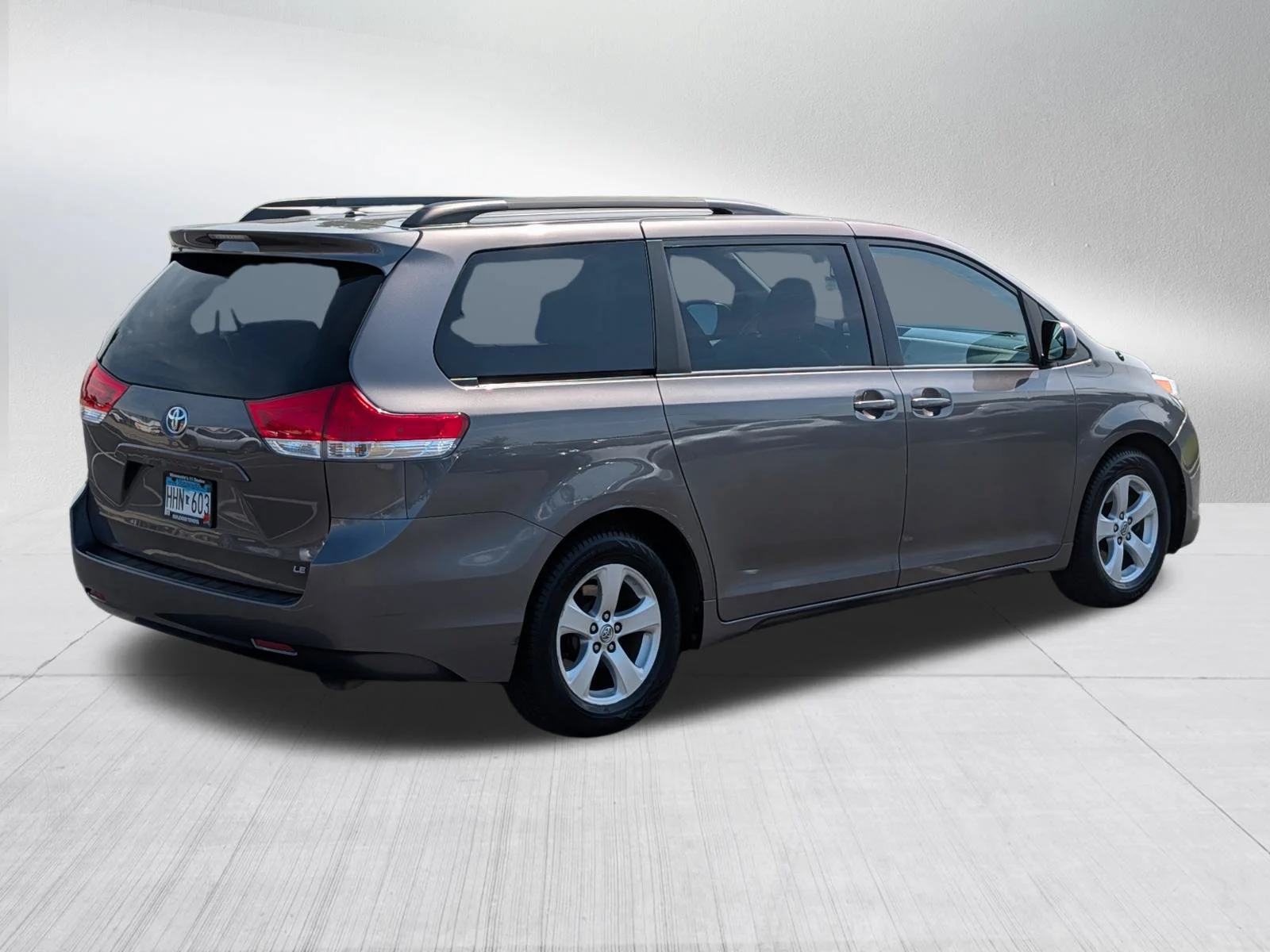 Used 2014 Predawn Gray Mica Toyota LE image 7