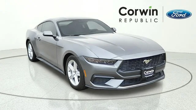 2026 Ford Mustang EcoBoost Fastback's photo