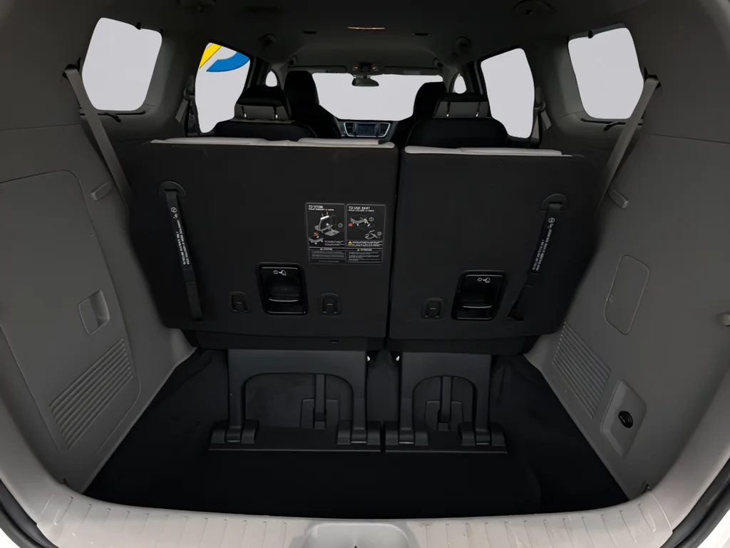 Used 2019 Snow White Pearl Kia EX image 29