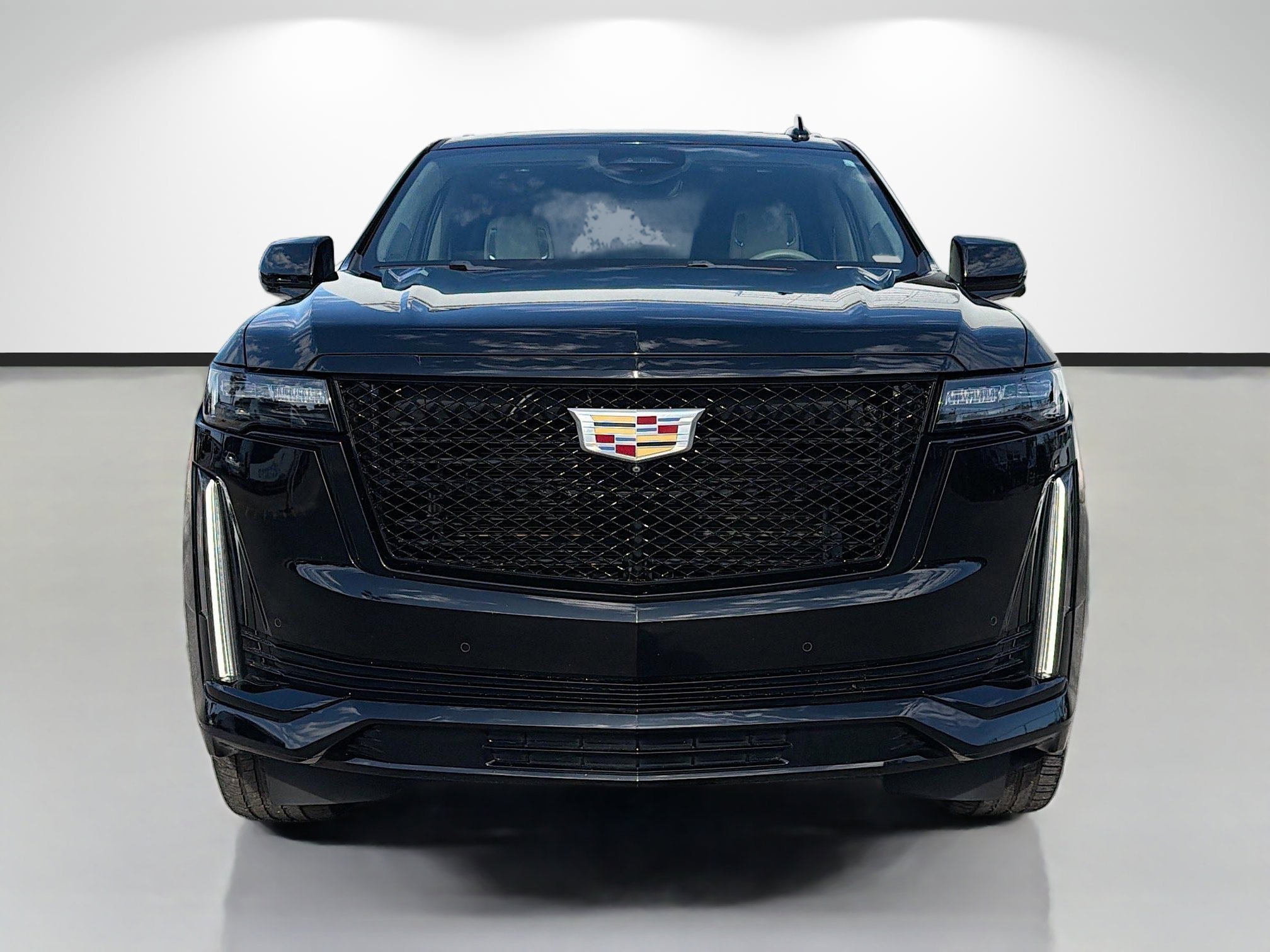 Used 2022 Black Raven Cadillac Sport Platinum image 8