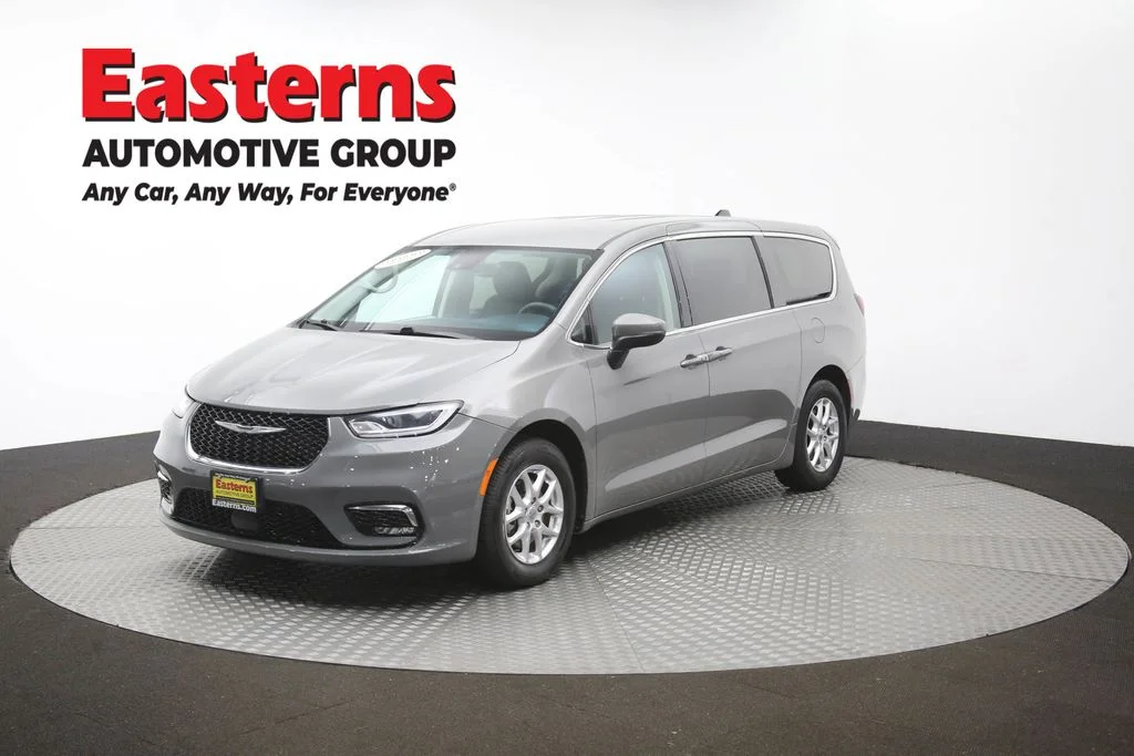 Used 2023 White Chrysler Touring L image 56