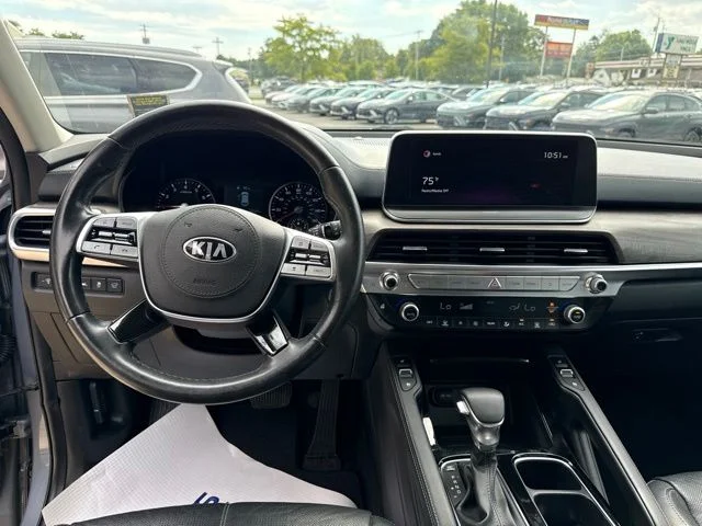 Certified Used 2021 Silver Kia EX image 8