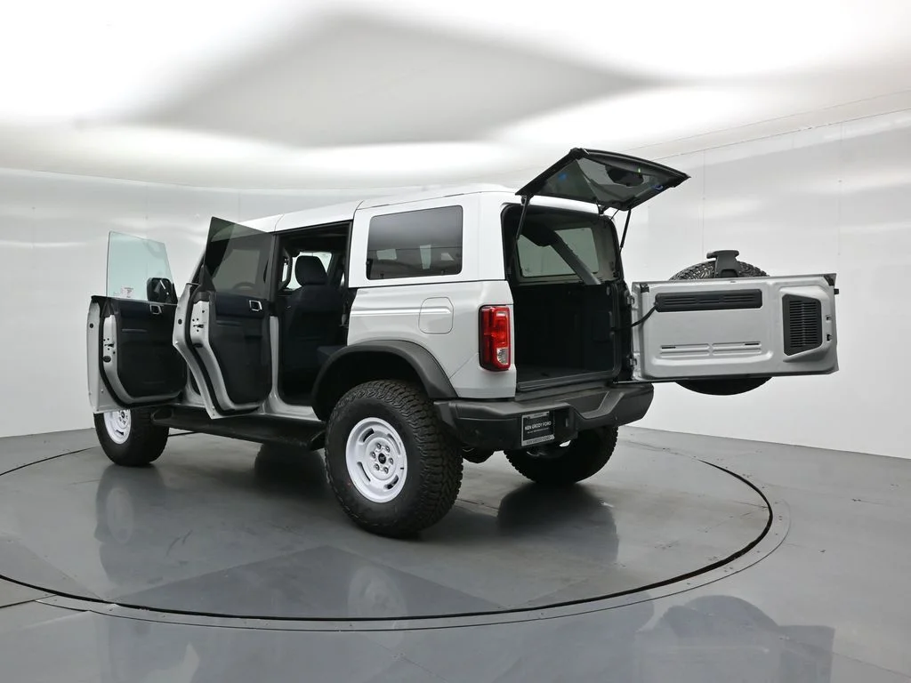 New 2026 Avalanche Gray Ford Heritage Edition image 31