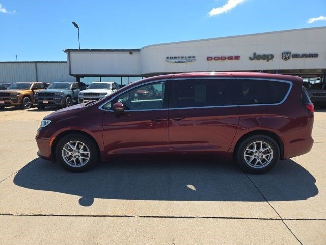Certified Used 2023 Velvet Red Pearlcoat Chrysler Touring L image 4