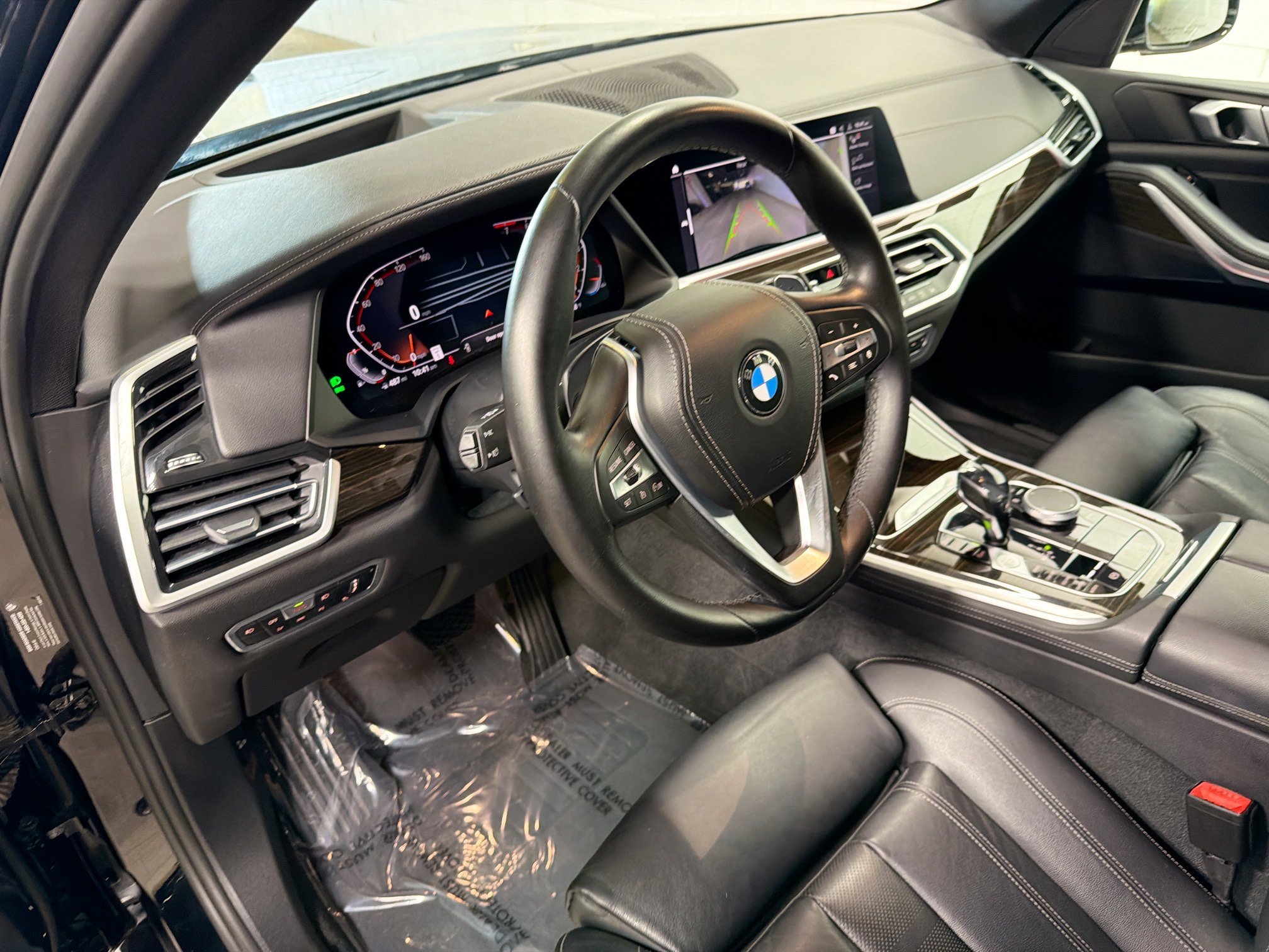 Used 2020 Jet Black BMW sDrive40i image 4