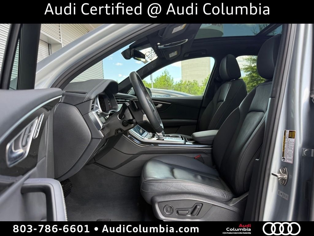 Used 2025  Audi 55 Premium Plus image 23