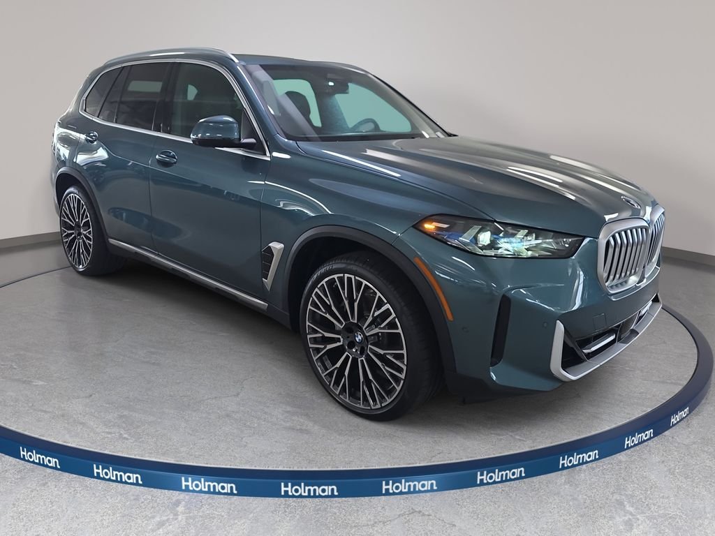 New 2026 Blue Ridge Mountain Metallic BMW sDrive40i image 3