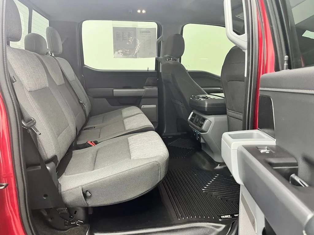 Used 2021  Ford XLT image 35