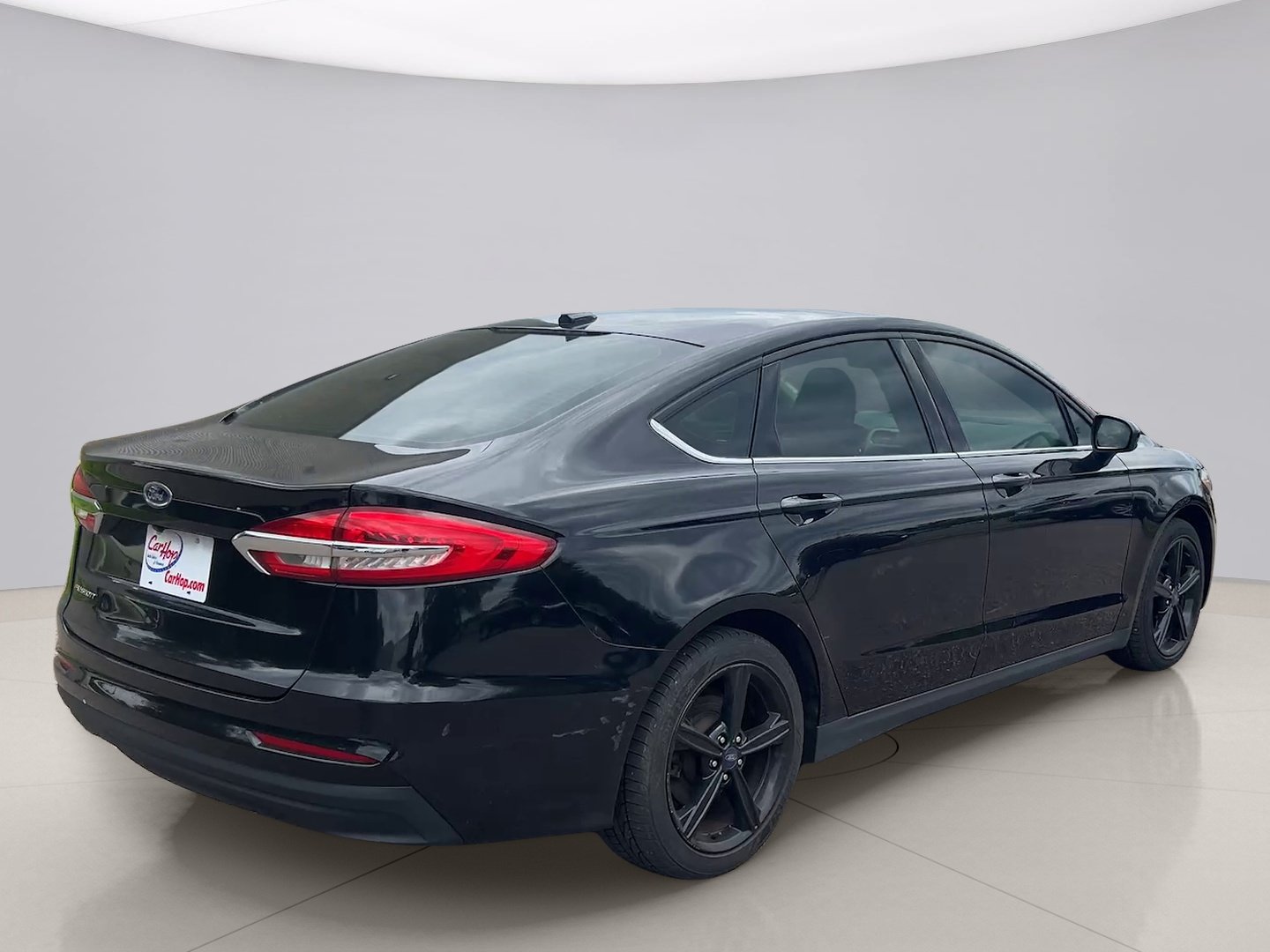 Used 2020 Black Ford S image 5