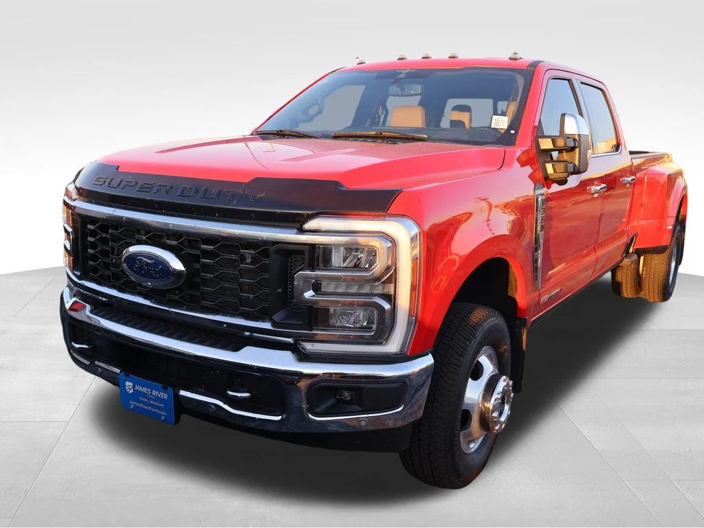 Used 2023 Race Red Ford Lariat image 3