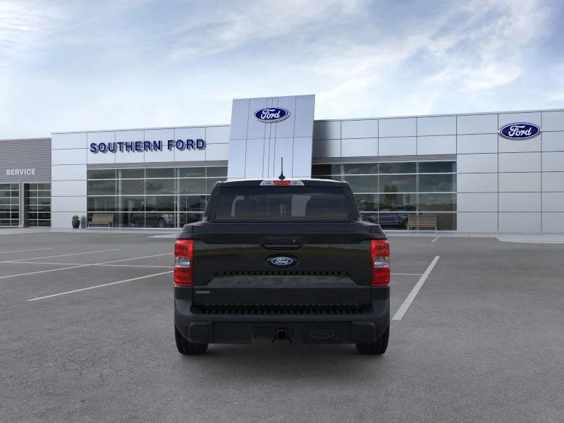 New 2026 Shadow Black Ford XLT image 3