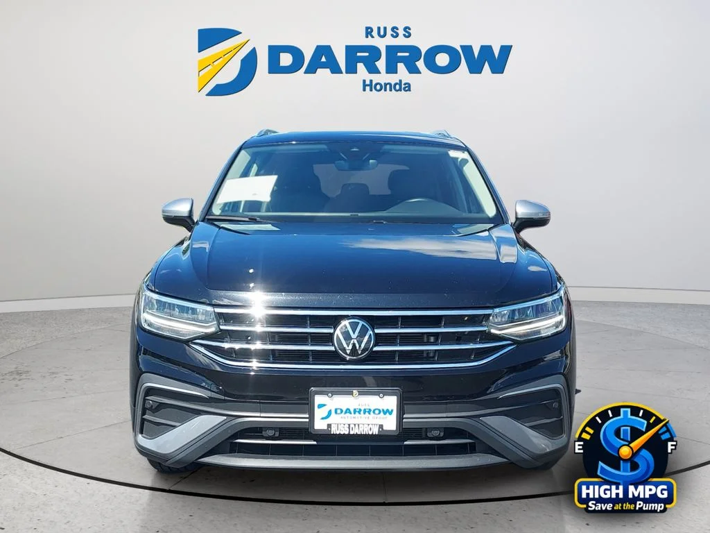Used 2024 Black Volkswagen 2.0T Wolfsburg Edition image 8