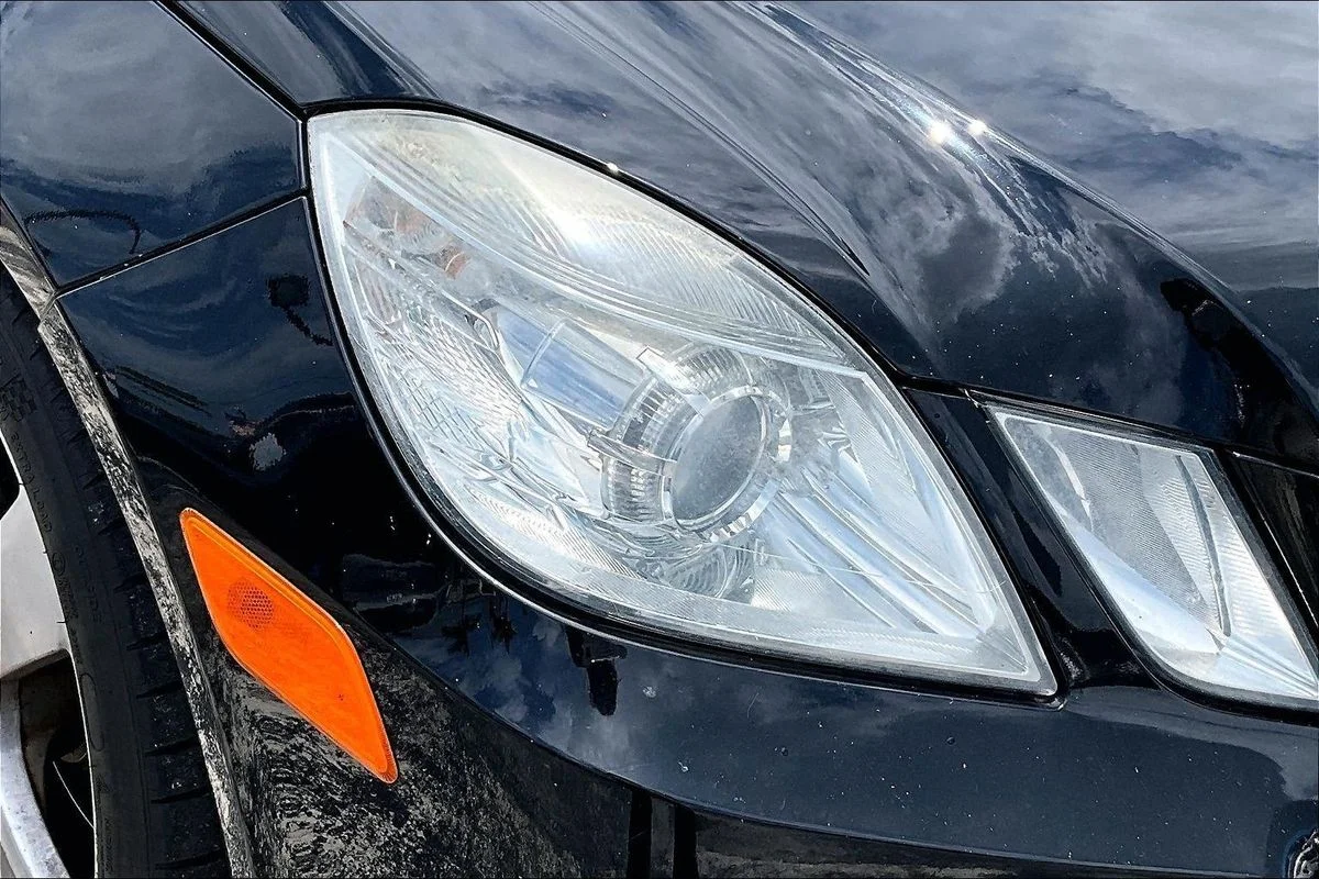 Used 2010 Black Mercedes-Benz  image 33