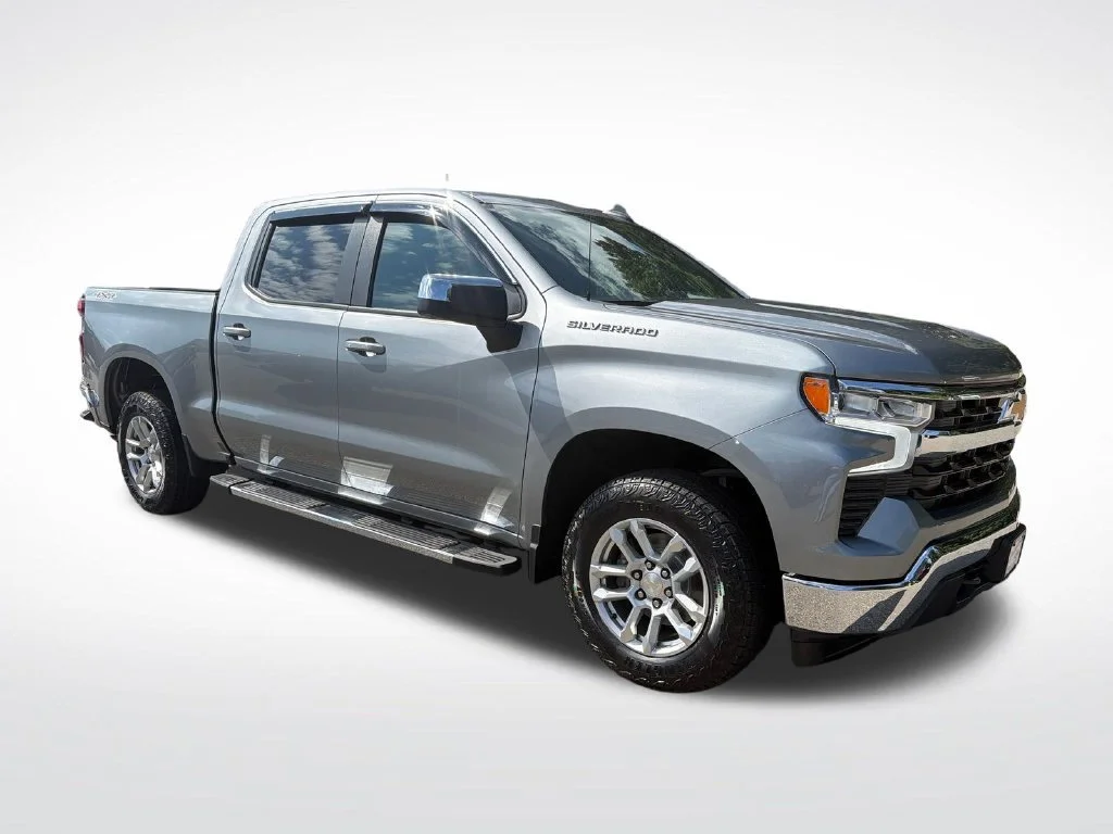 2023 Chevrolet Silverado 1500 LT - Photo 7