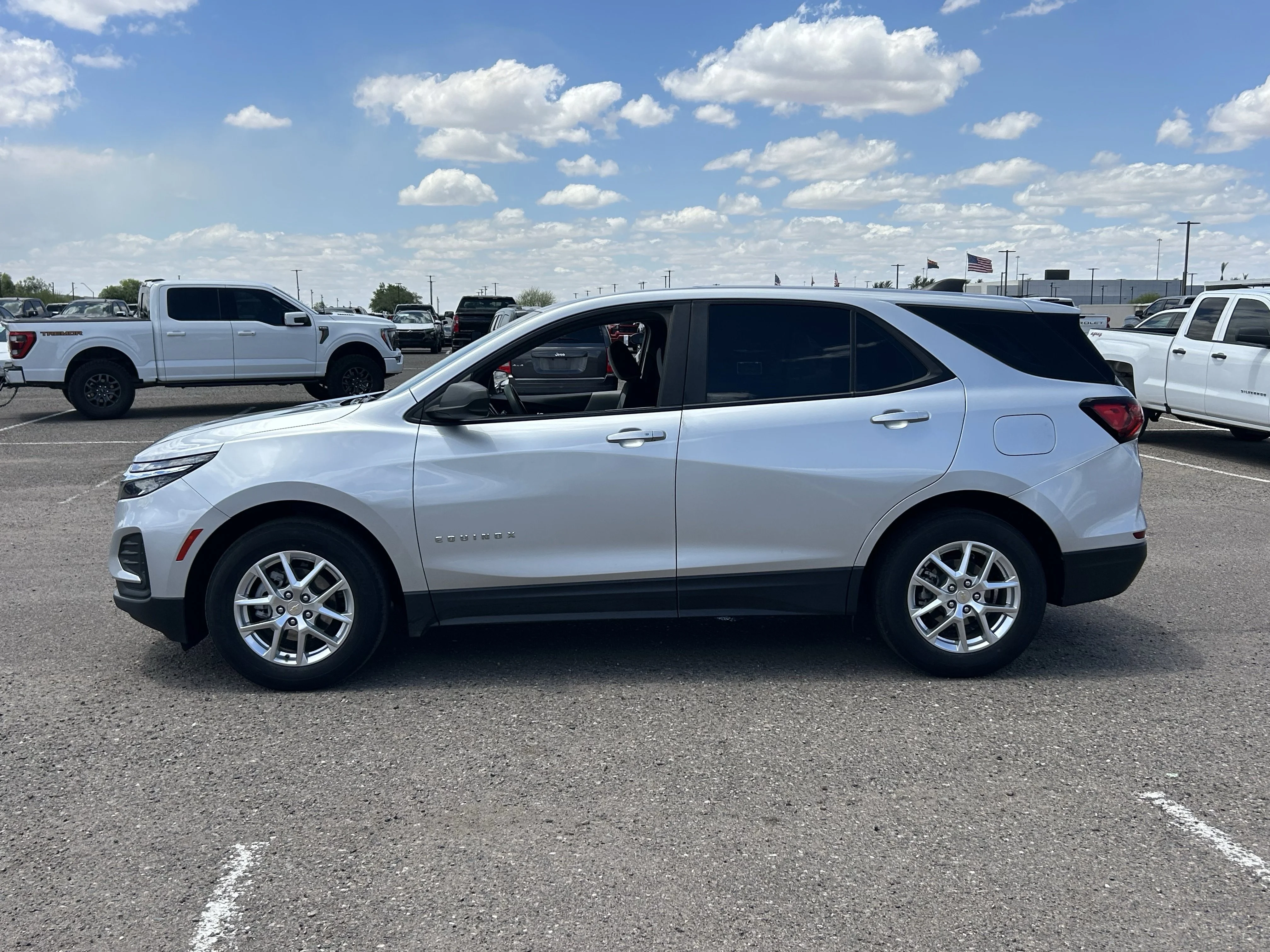 Pre-Owned 2022 Chevrolet Equinox Sport Utility in Avondale