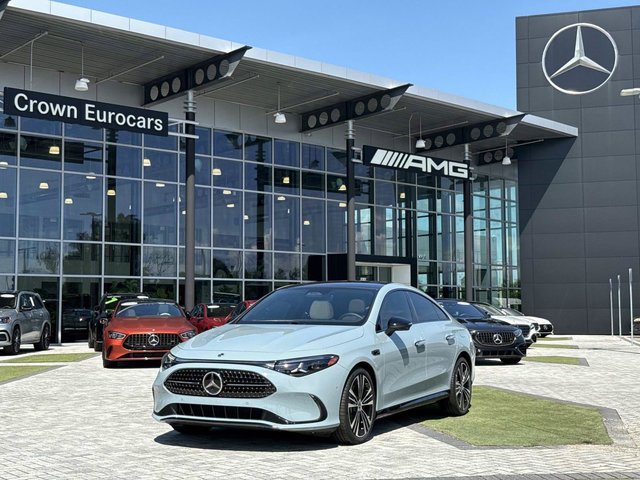 2027 Mercedes-Benz CLA 220 Hybrid FWD