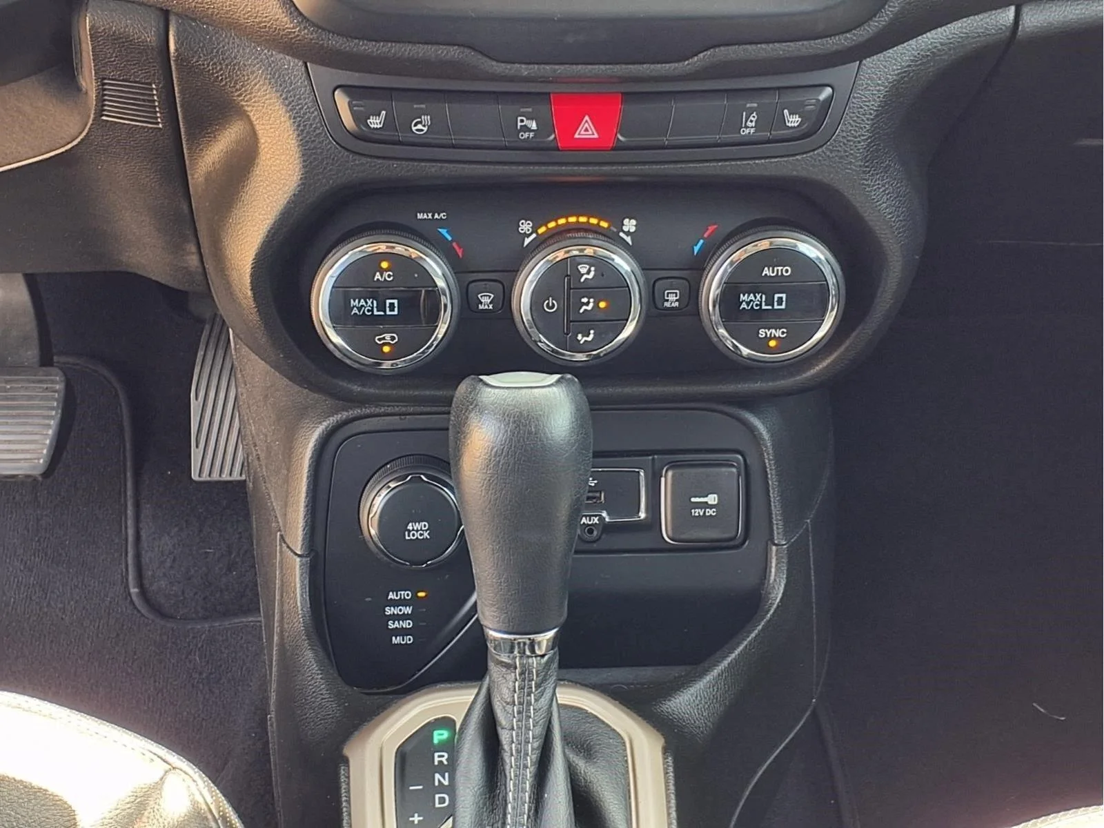 Used 2017 Anvil Jeep Limited image 15