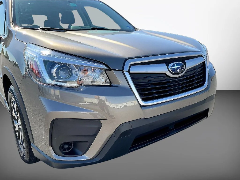 Used 2019 Brown Subaru Premium image 37