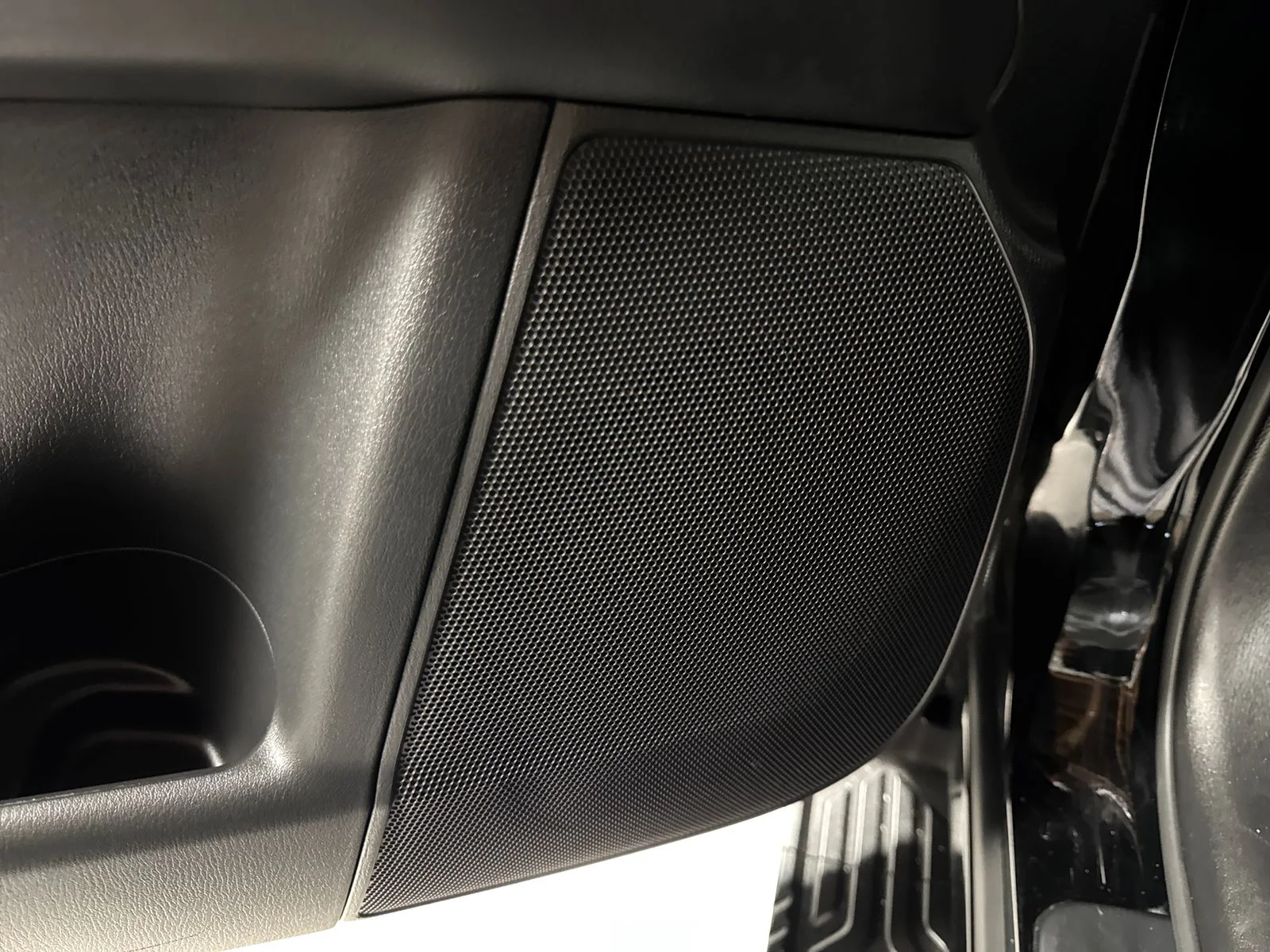 Used 2023 Black Nissan SV image 17