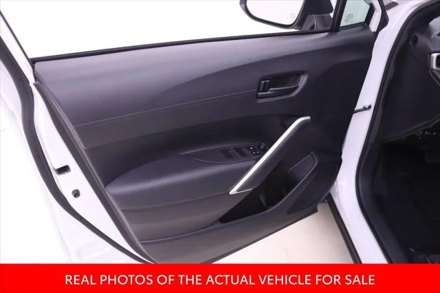 Certified Used 2024 WIND CHILL PEARL Toyota  image 10