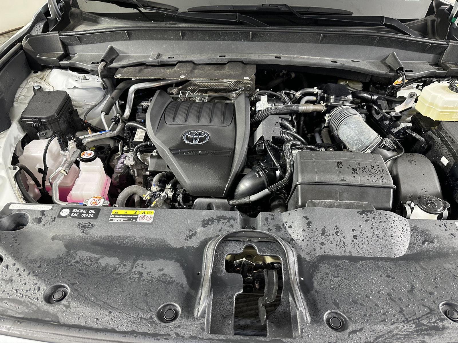 Used 2026 Wind Chill Pearl Toyota MAX Limited image 19