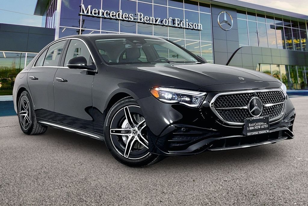 2026 Mercedes-Benz E-Class E350 4MATIC's photo