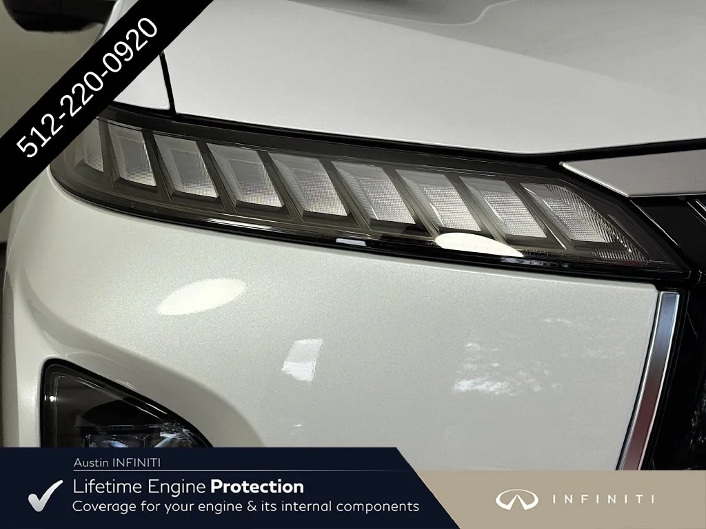 New 2027 White INFINITI LUXE image 42