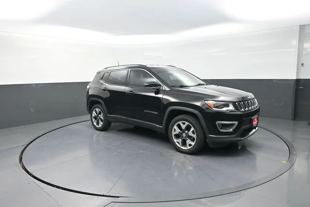 Used 2018 Black Jeep Limited image 23