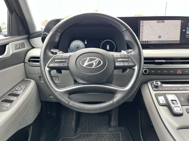 Certified Used 2023 Black Hyundai SEL image 14