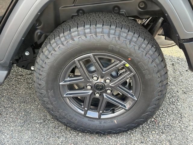 New 2027 Black Clear-Coat Paint Jeep Sport S image 6
