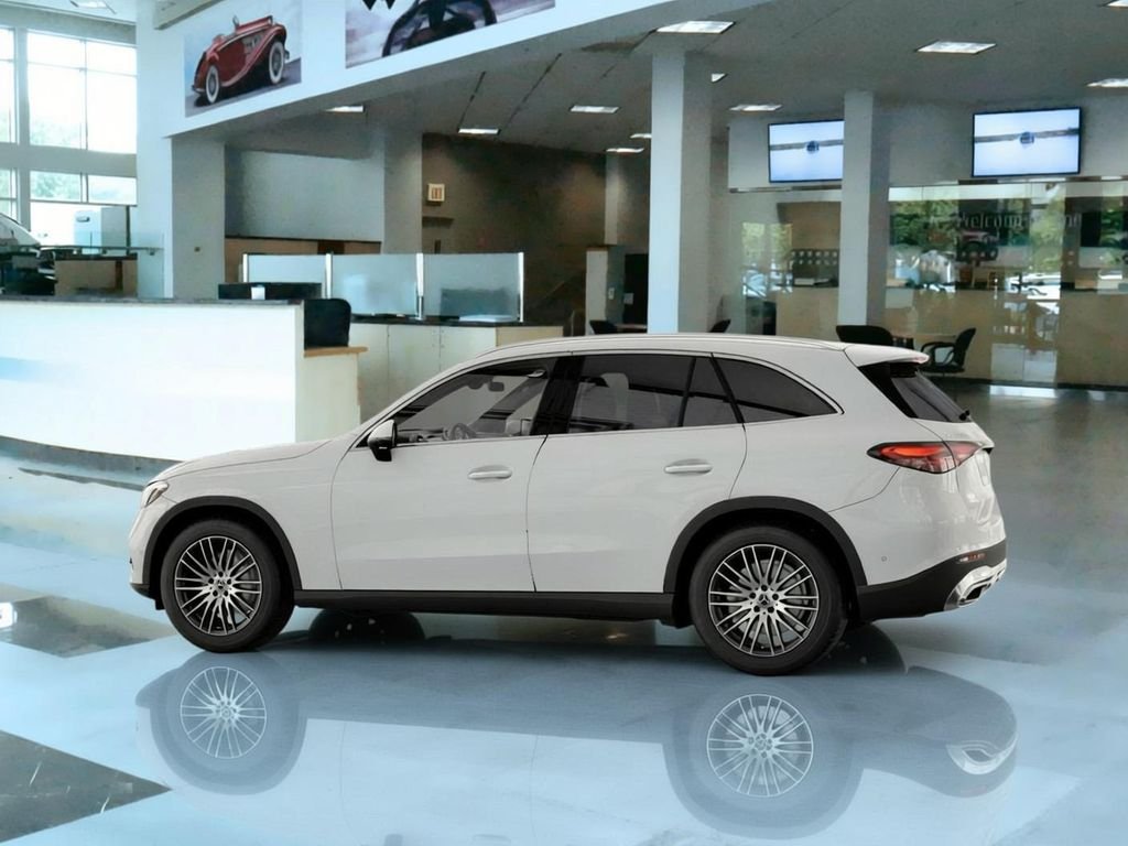 New 2026 Polar White Mercedes-Benz GLC 300 image 31