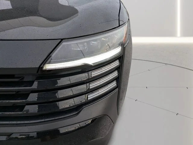 New 2026 Super Black Nissan SV image 7