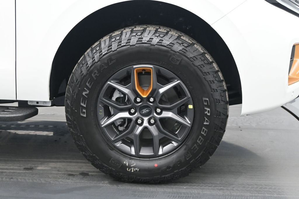 New 2026 Star White Metallic Tri-Coat Ford Tremor image 26