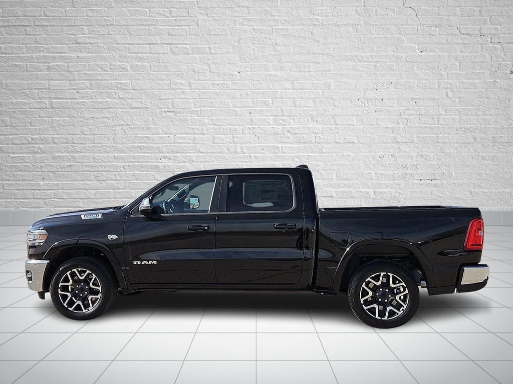 New 2026 Diamond Black Crystal Pearl-Coat Exterior Paint RAM Laramie image 2