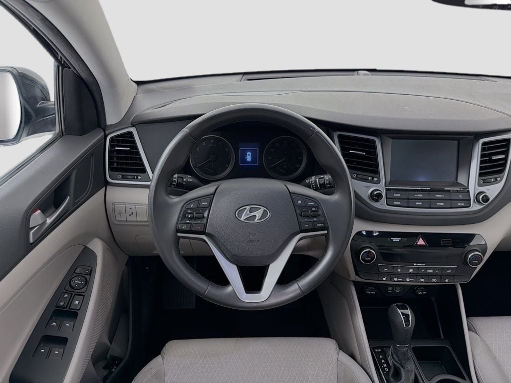 Used 2018 Black Noir Pearl Hyundai Value AWD image 22