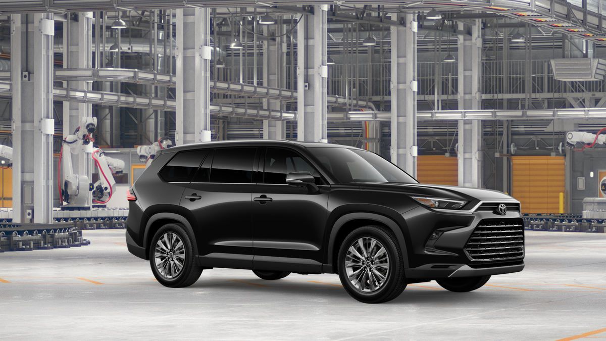New 2026 Midnight Black Metallic Toyota Platinum image 14