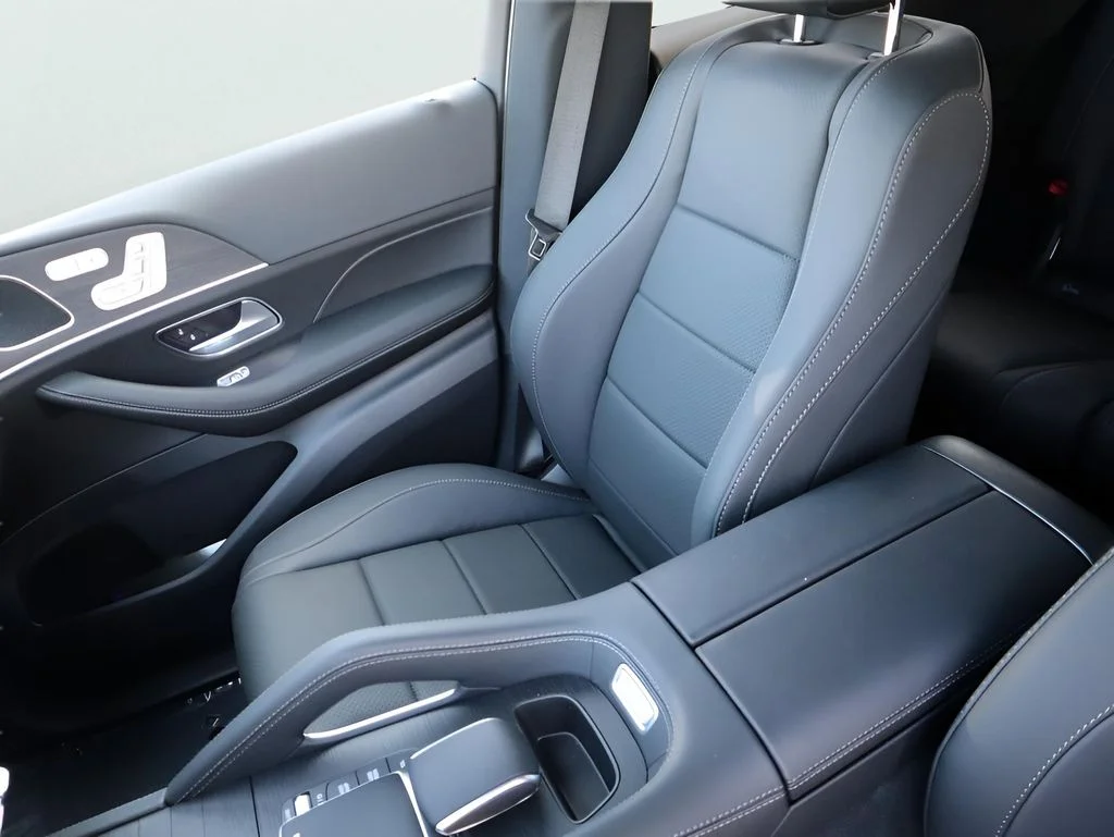 Used 2026 Selenite Grey Metallic Mercedes-Benz GLE 350 image 33