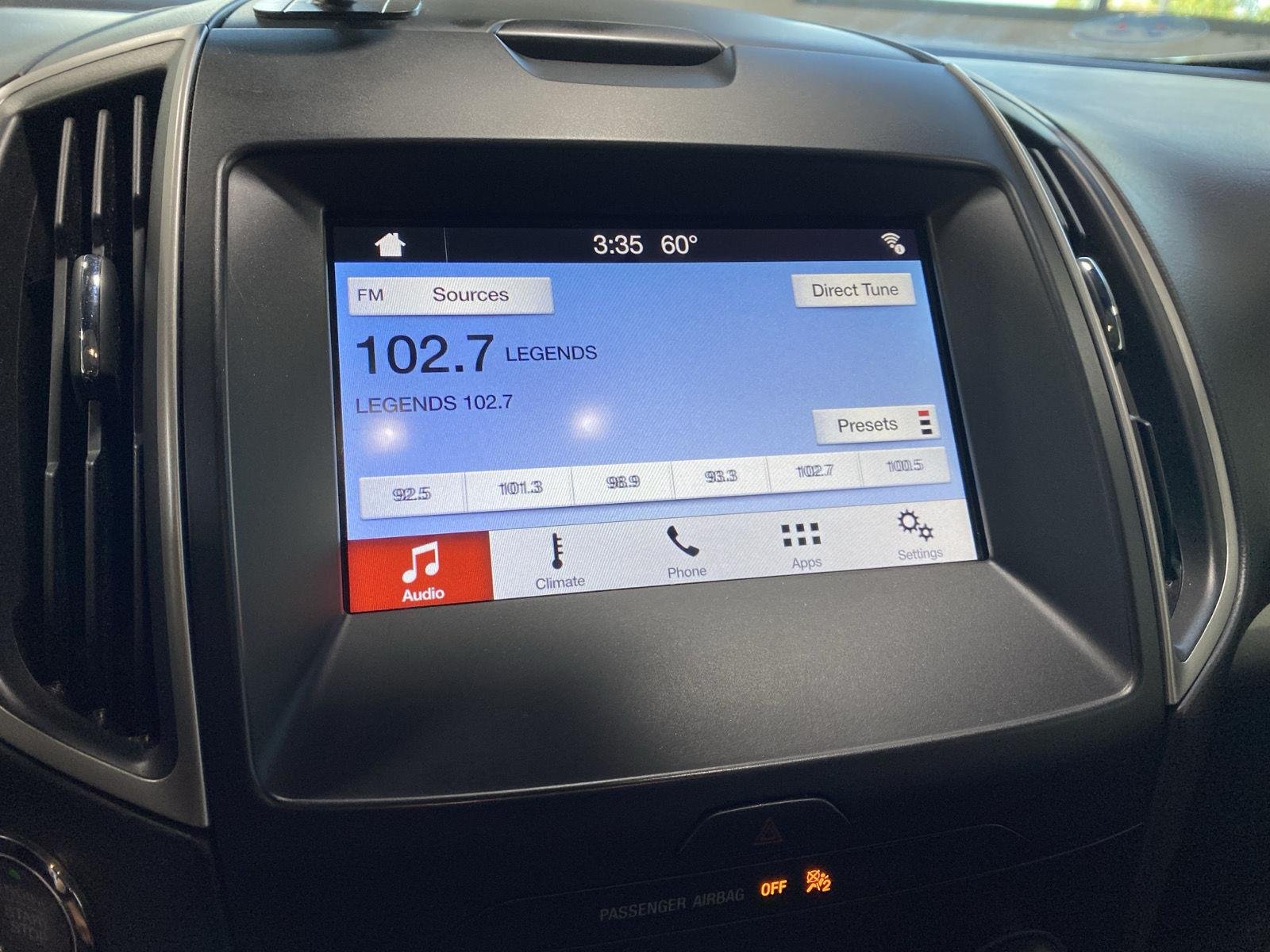 Used 2019 White Platinum Metallic Tri-Coat Ford SEL image 24