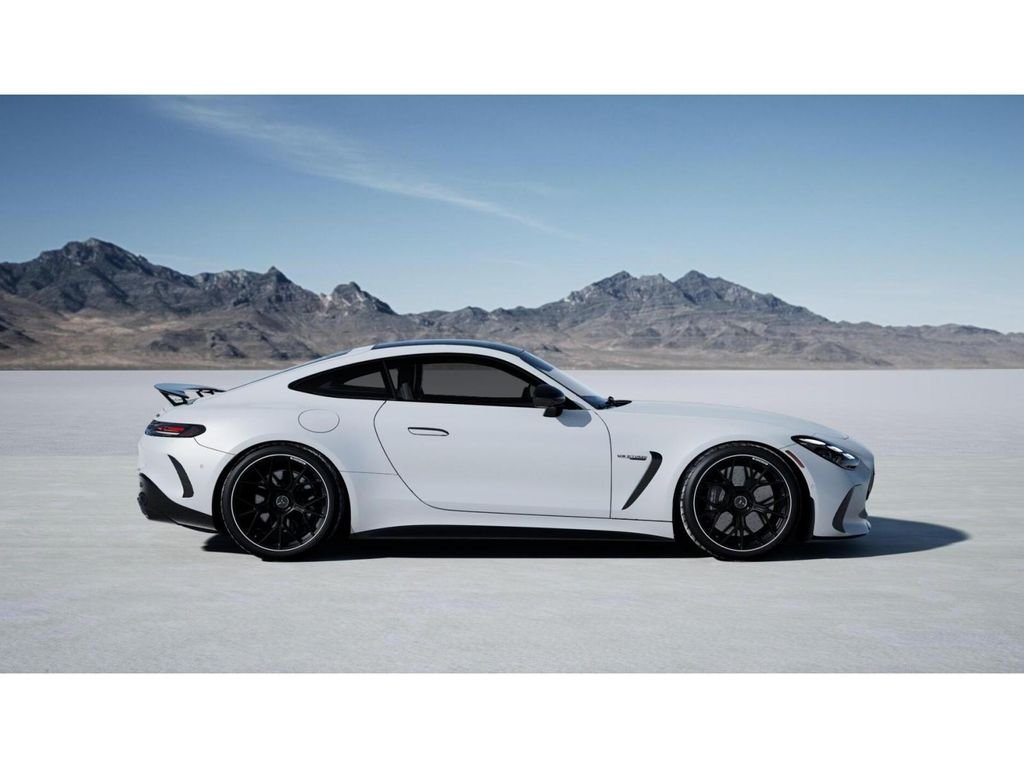 New 2026 MANUFAKTUR Moonlight White Metallic Mercedes-Benz Base image 2