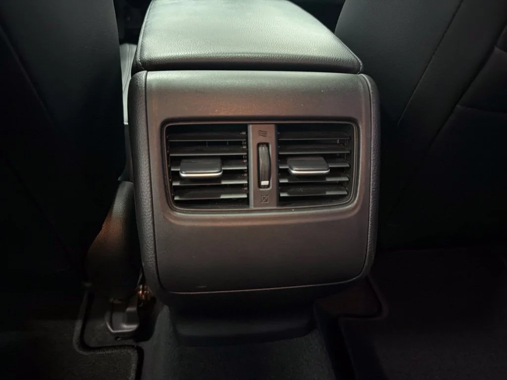 Used 2018 Gray Honda Touring image 23
