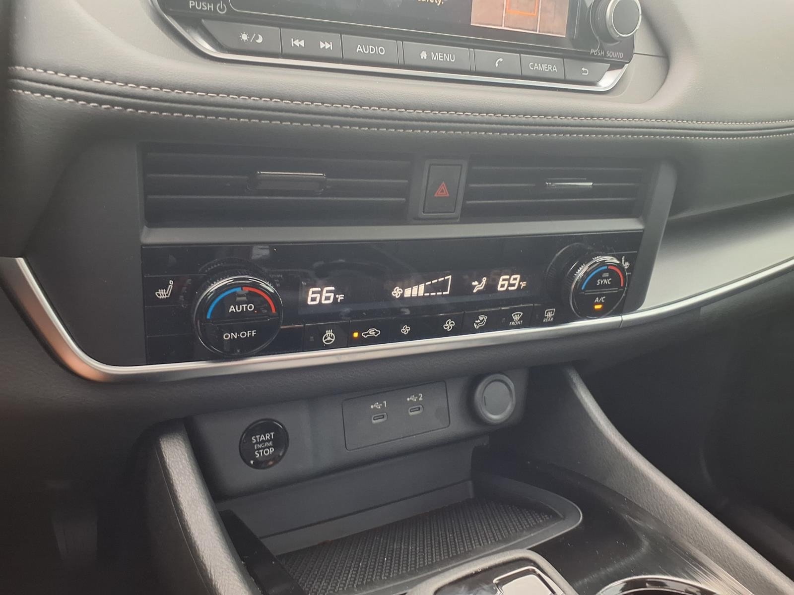 2026 Nissan Rogue photo 26 of 28