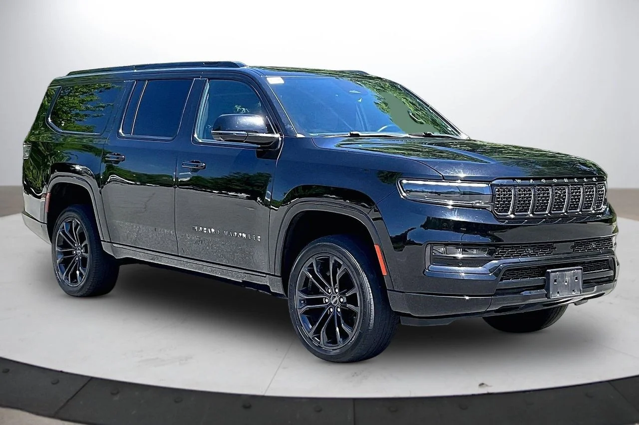 Used 2024 Black Jeep Series II image 2