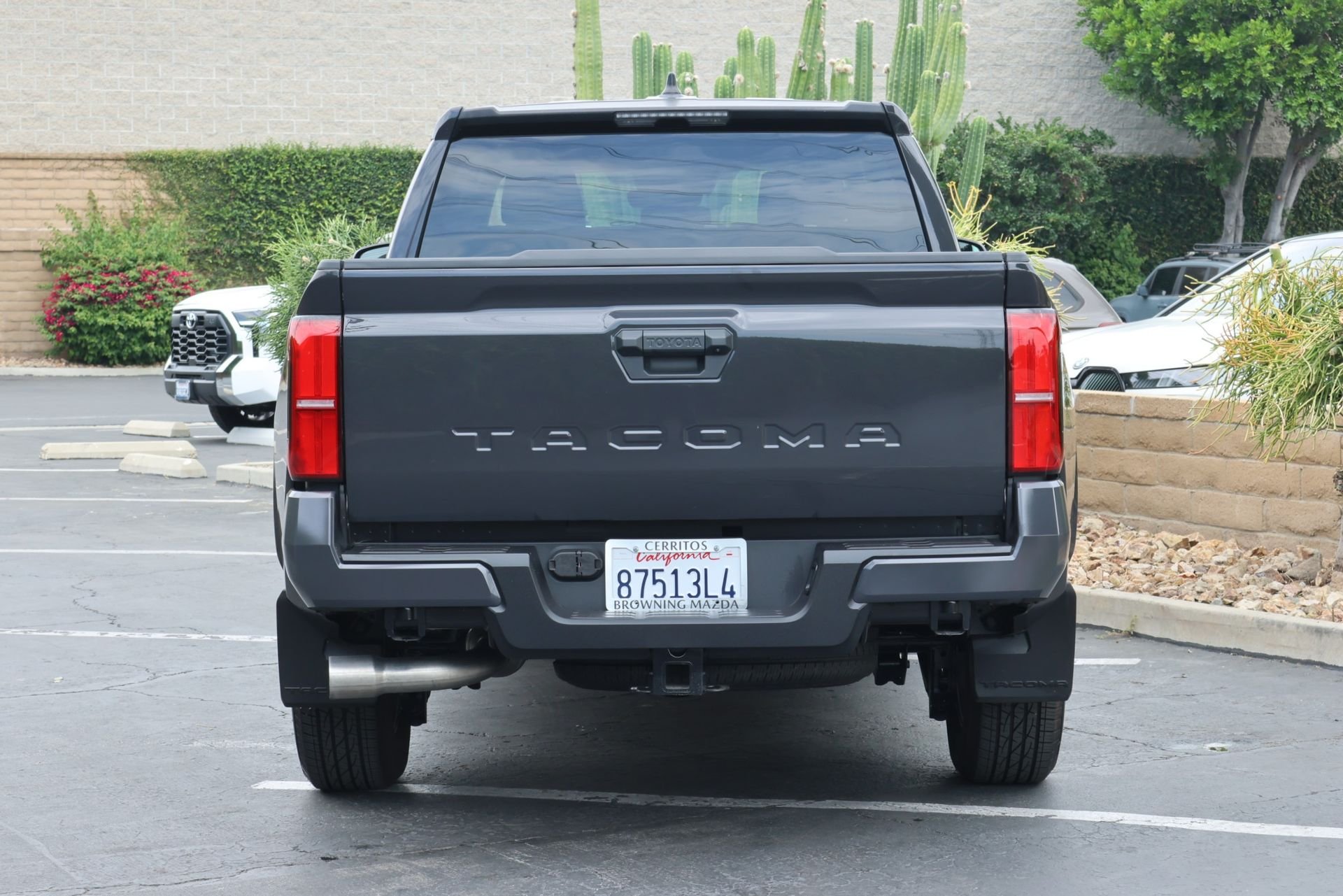 Used 2026  Toyota SR5 image 4