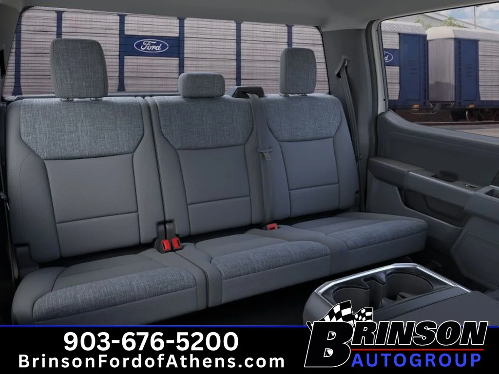 New 2026 Oxford White Ford XLT image 11